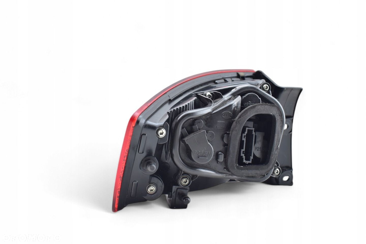 Lampa Prawy Tył w Błotnik SEAT TOLEDO IV 2014R - 3