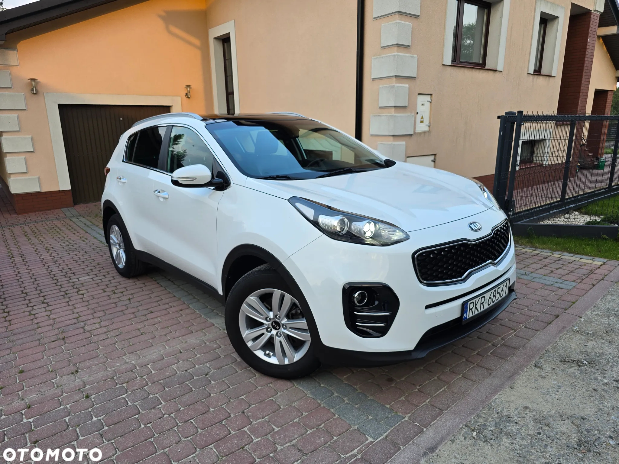 Kia Sportage 1.7 CRDI Business Line L 2WD - 2