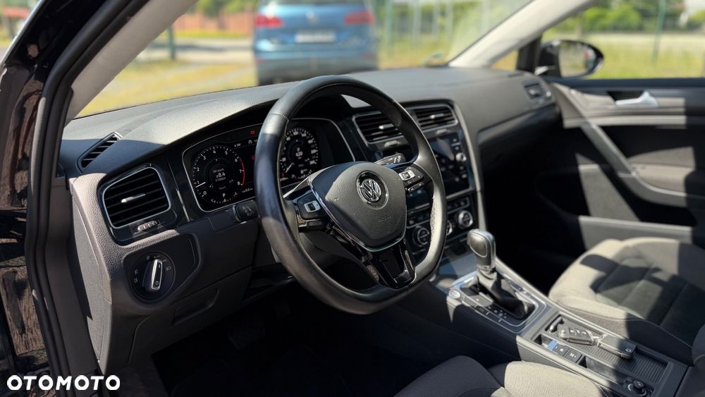 Volkswagen Golf 1.4 TSI (BlueMotion Technology) DSG Highline - 27