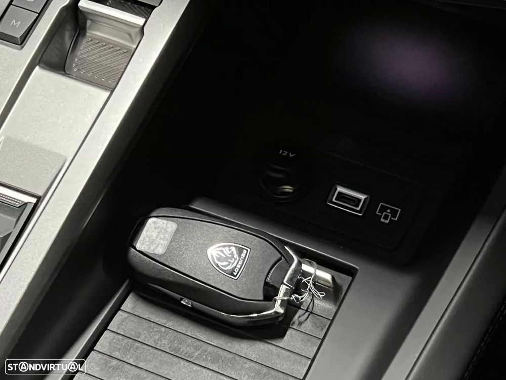 Peugeot 308 SW 1.5 BlueHDi Allure EAT8 - 29