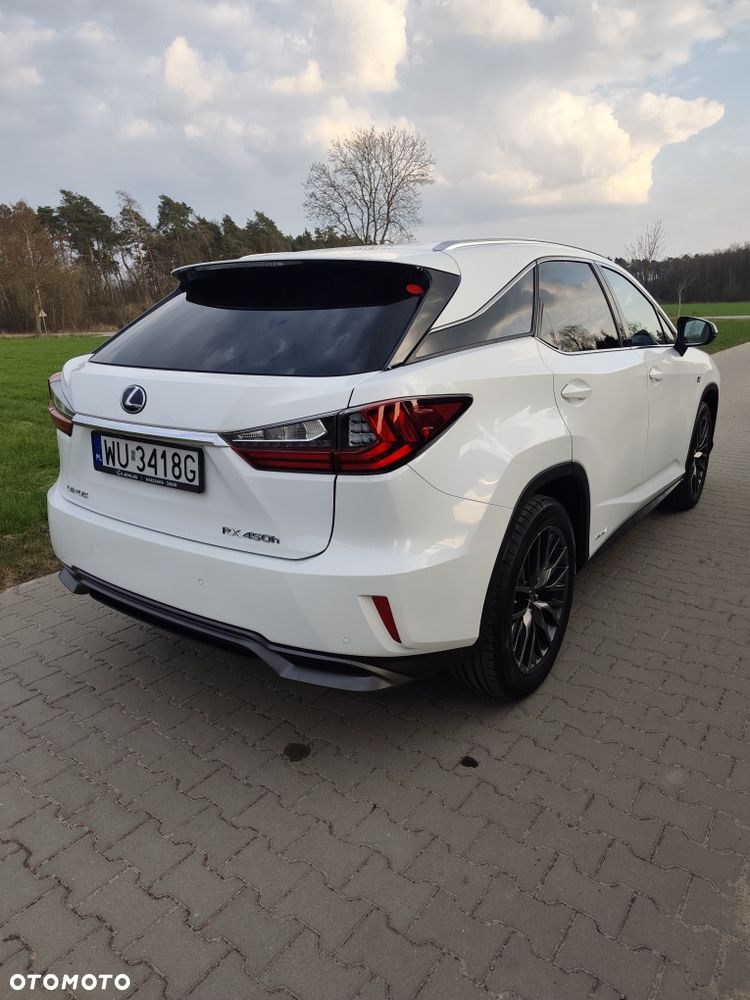 Lexus RX - 4