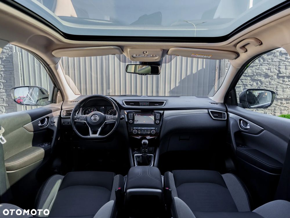Nissan Qashqai 1.6 DIG-T N-Connecta - 18