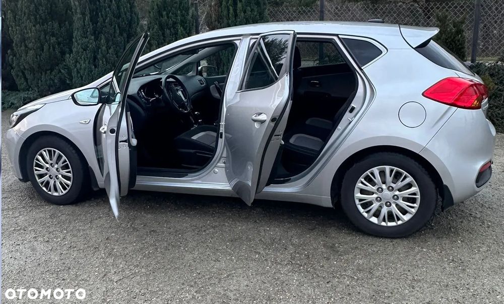 Kia Ceed 1.6 CRDi Business Line - 7