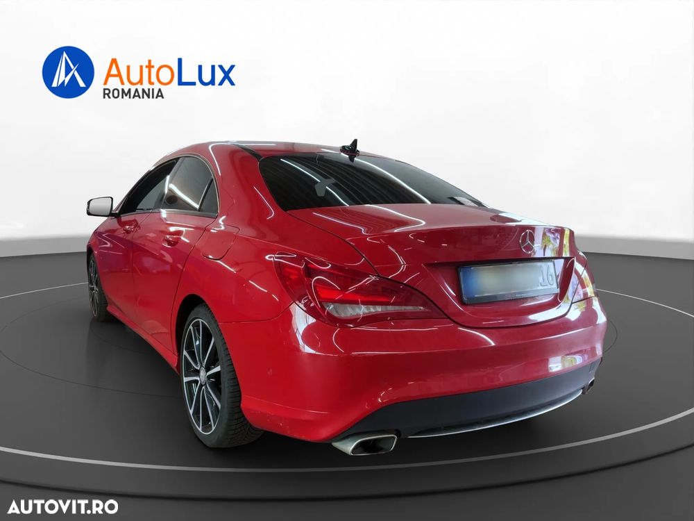 Mercedes-Benz CLA 220 d 7G-DCT Urban - 3