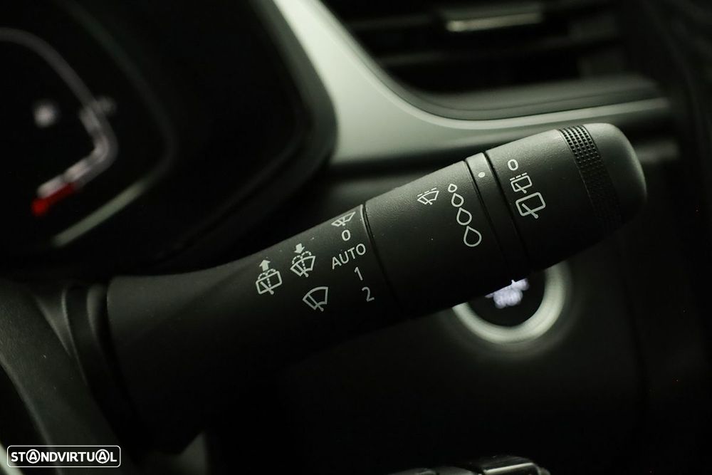 Renault Captur 1.0 TCe Techno Bi-Fuel - 17