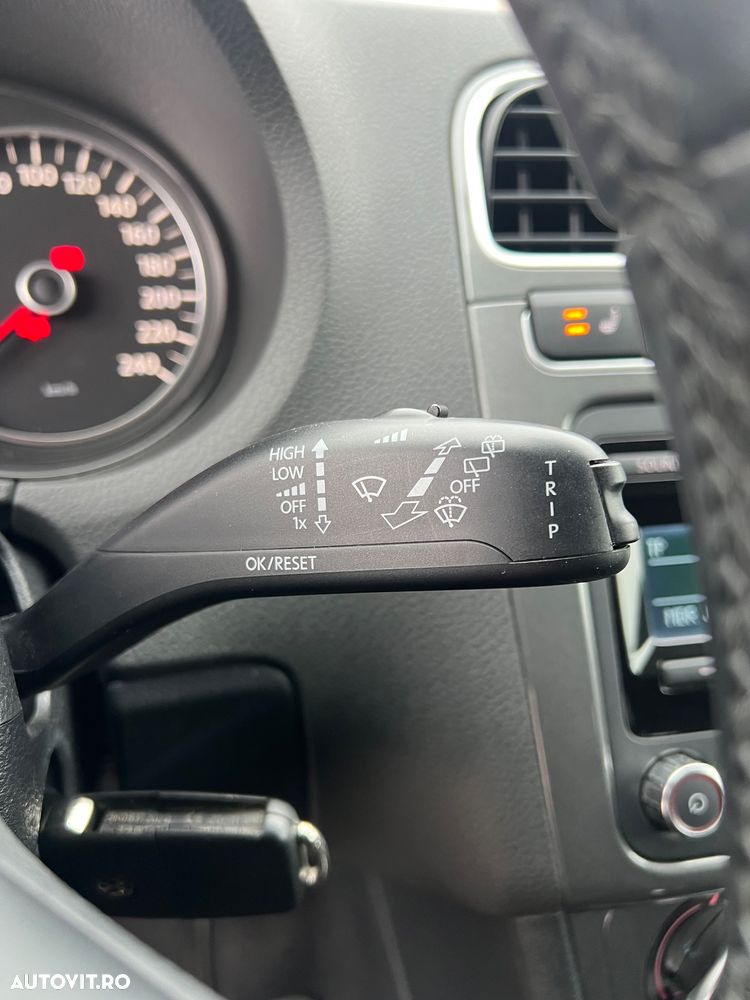 Volkswagen Polo 1.6 TDI Blue Motion Technology Trendline - 15