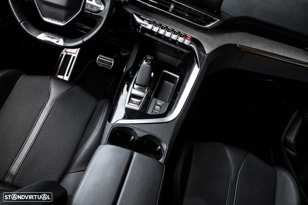 Peugeot 3008 1.6 Hybrid GT e-EAT8 - 35