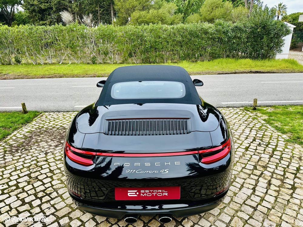 Porsche 911 Série F - 11