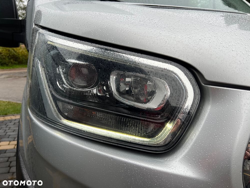 Ford Transit - 18