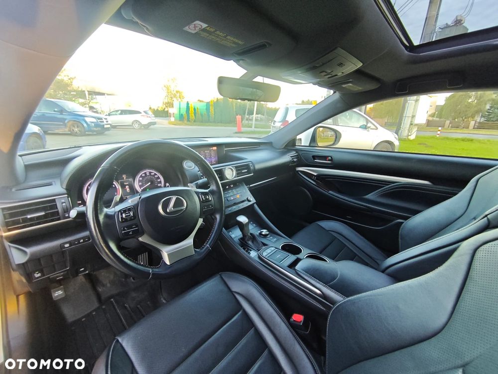 Lexus RC - 15