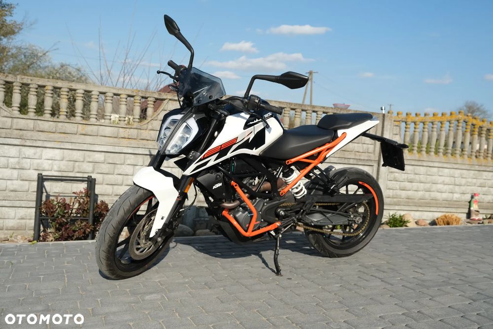 KTM Duke - 1