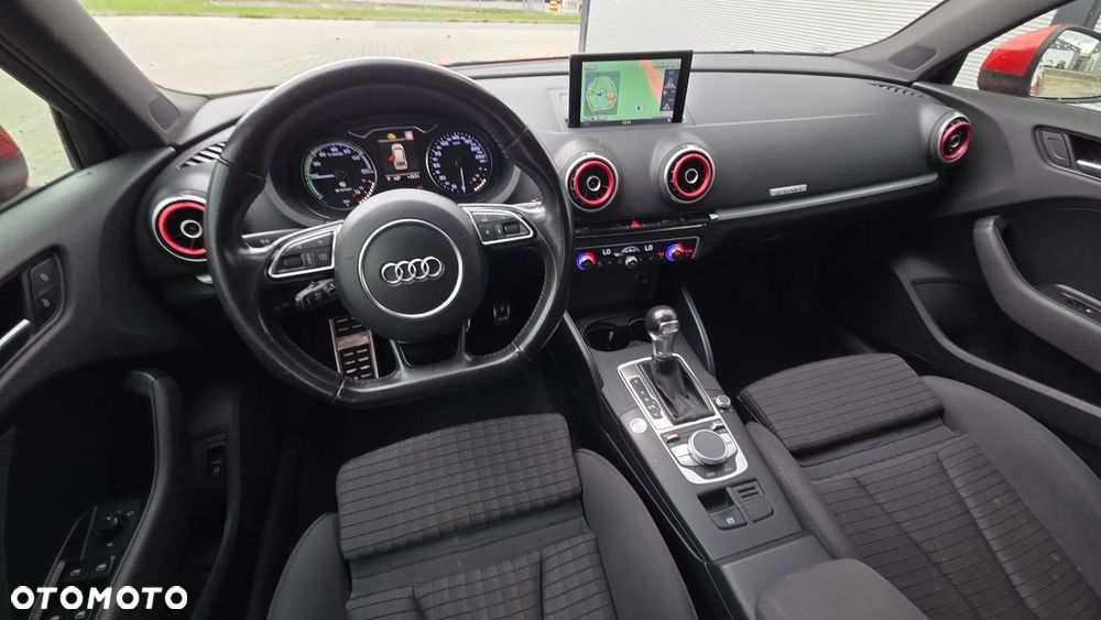 Audi A3 Sportback 1.4 TFSI e-tron sport - 17
