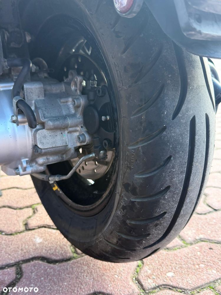 Vespa GTS - 15