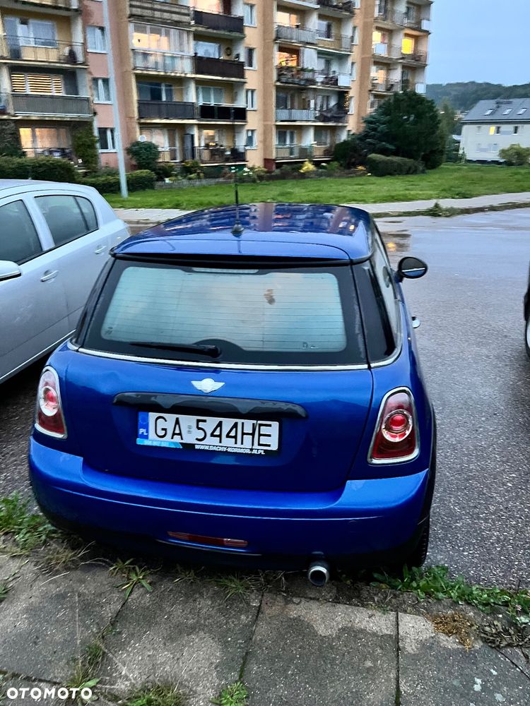 MINI ONE D - 7