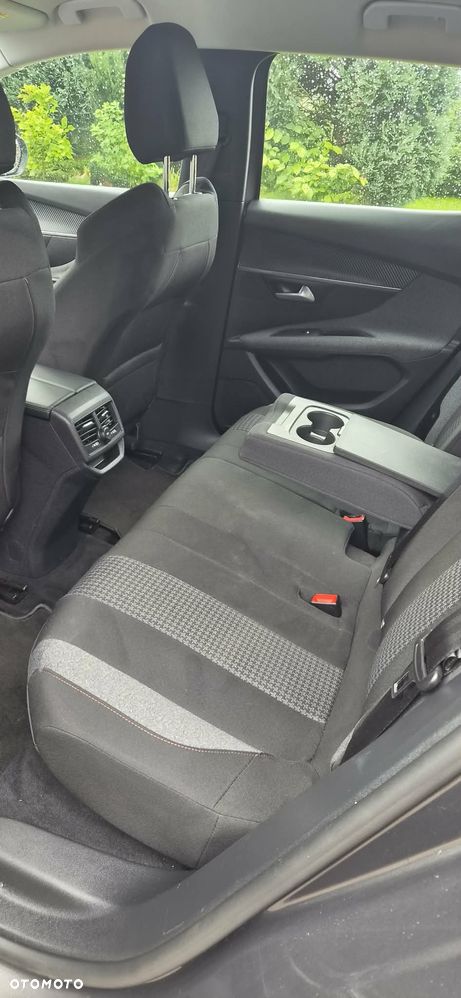 Peugeot 3008 1.5 BlueHDi Active S&S EAT8 - 4