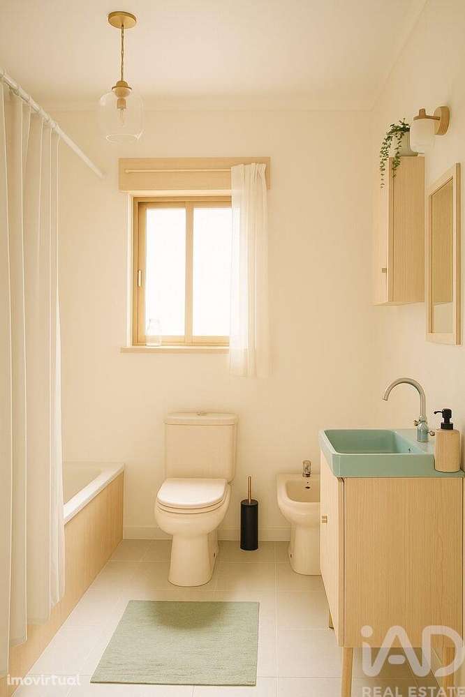 Casa / Villa T5 em Fernão Ferro de 150,00 m2 - Grande imagem: 2/6