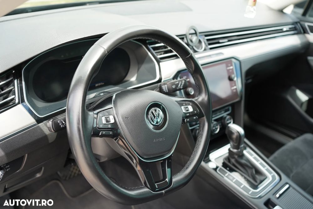 Volkswagen Passat 2.0 TDI DSG (BlueMotion Technology) Highline - 5