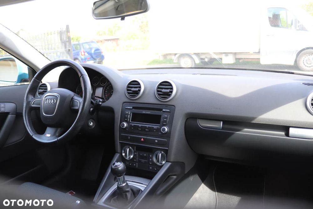 Audi A3 Sportback 2.0 TDI quattro Ambition - 21
