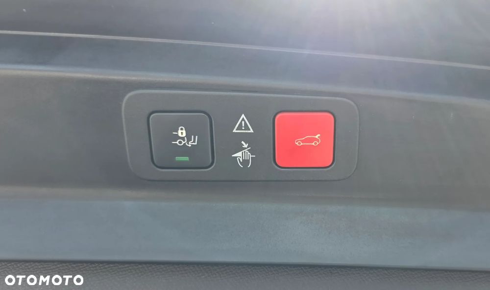 Peugeot 5008 1.5 BlueHDi GT S&S EAT8 - 33