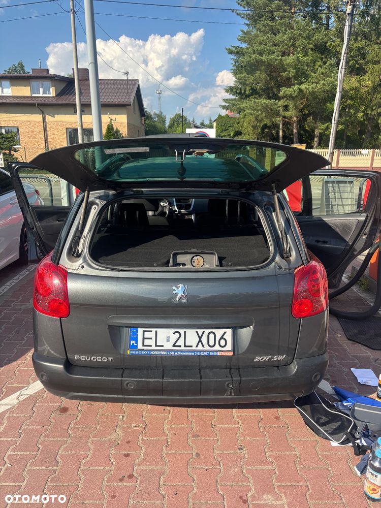 Peugeot 207 1.6 HDi Trendy - 10