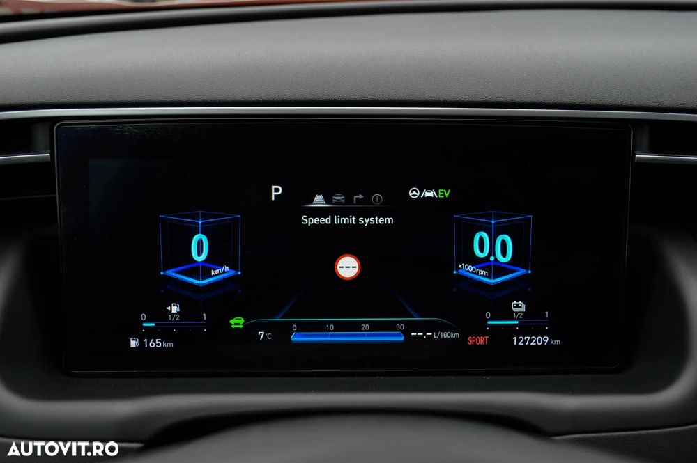 Hyundai Tucson 1.6 T-GDi HEV 2WD Advantage - 23