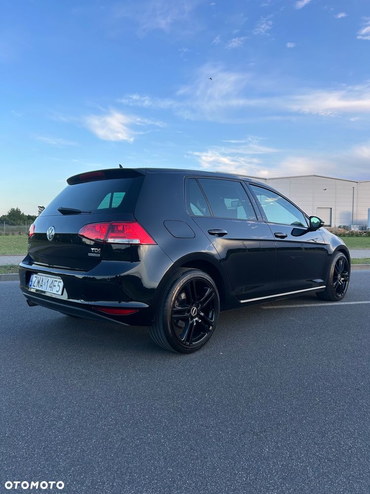 Volkswagen Golf 1.6 TDI Highline - 4