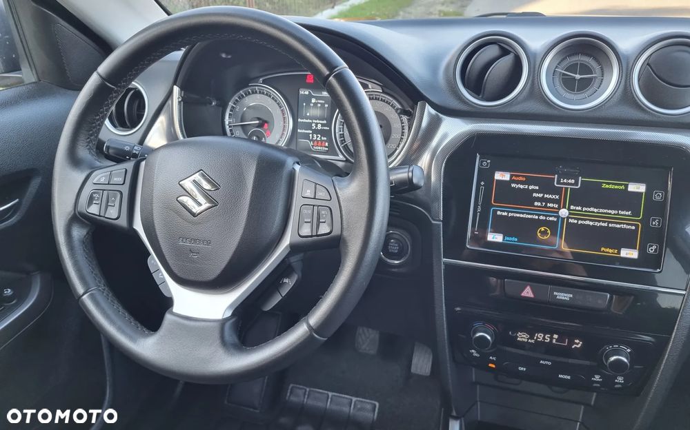 Suzuki Vitara 1.4 Boosterjet Premium 2WD - 38
