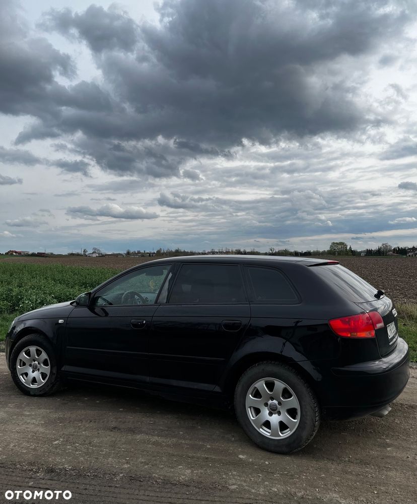 Audi A3 Sportback 1.9 TDI DPF e - 5