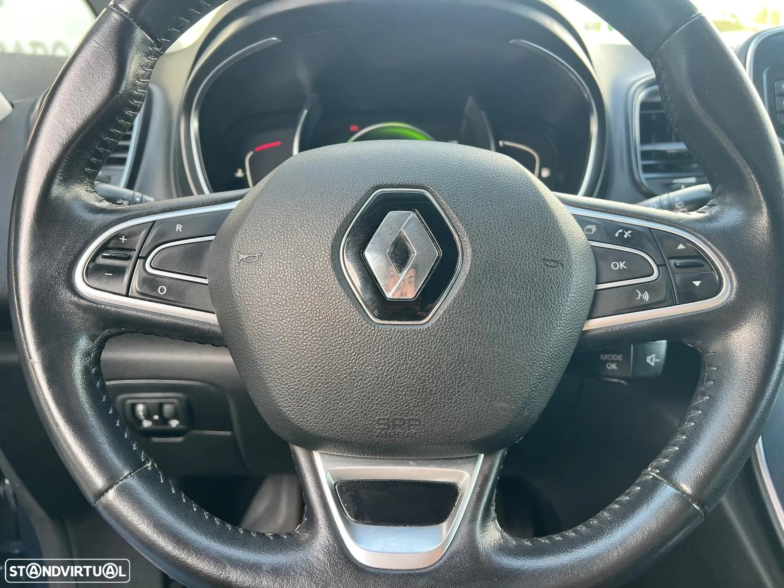 Renault Grand Scénic 1.5 dCi Expression SS - 9