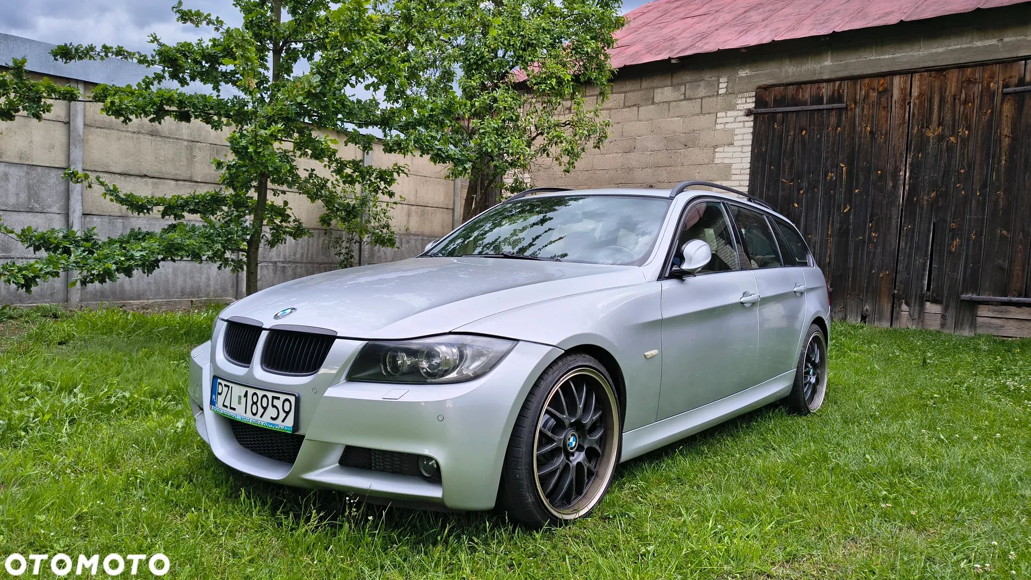 BMW Seria 3 330xd DPF Touring - 1