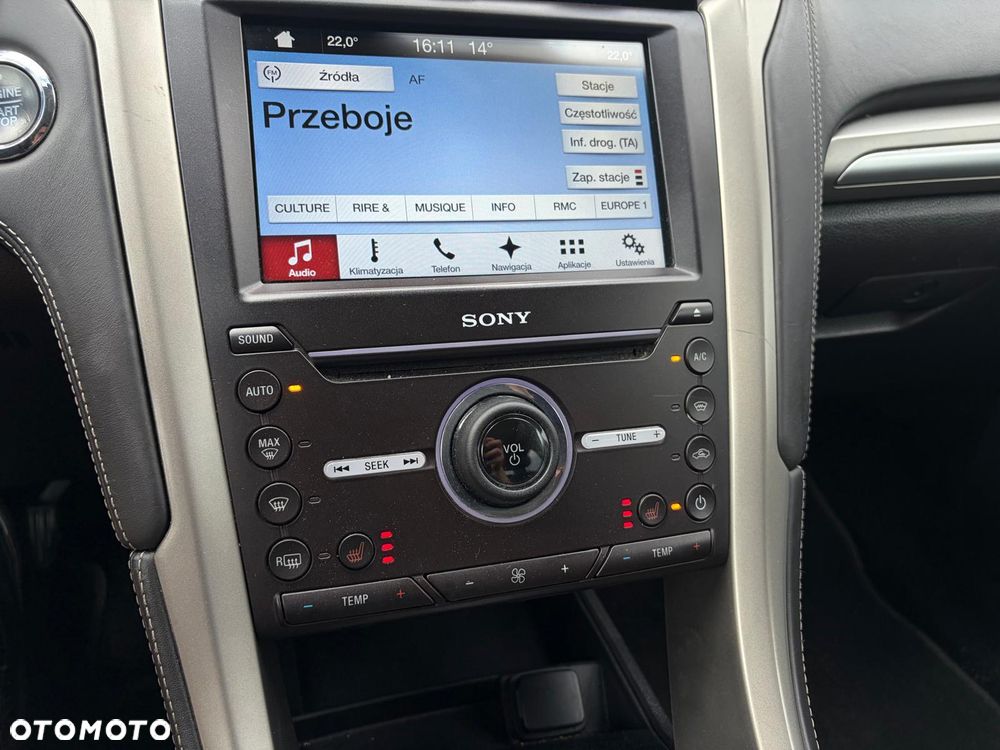 Ford Mondeo 2.0 Hybrid Vignale - 29