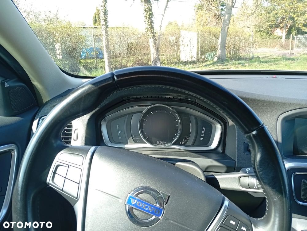 Volvo S60 T5 Geartronic Momentum - 9