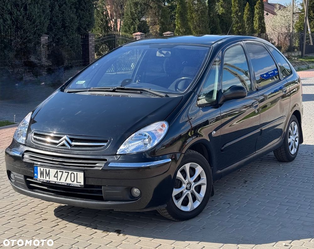 Citroën Xsara Picasso 1.6 16V Exclusive - 1