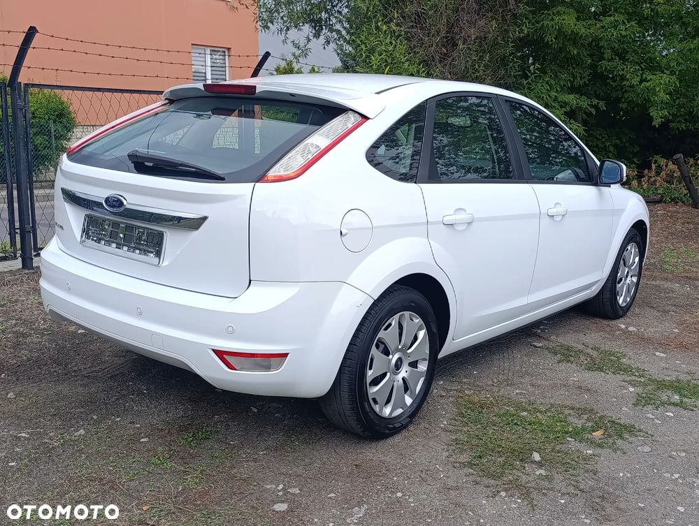 Ford Focus 1.6 Trend - 2