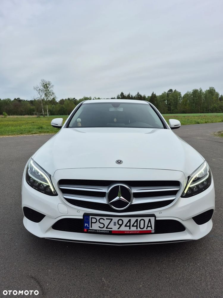 Mercedes-Benz Klasa C 220 d 4MATIC 9G-TRONIC - 2