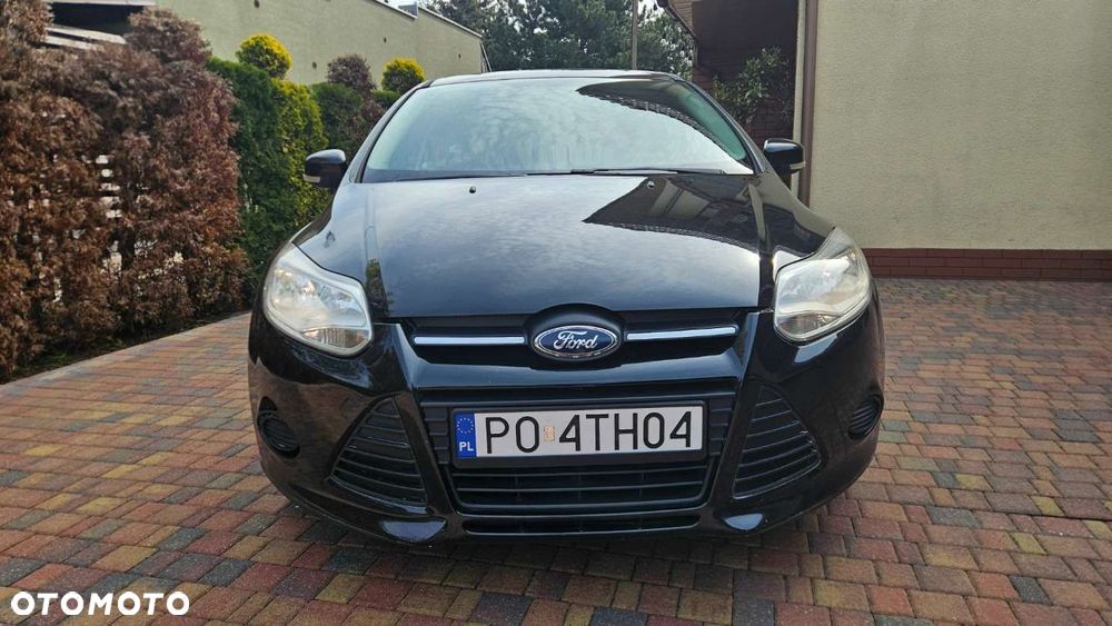 Ford Focus Turnier 1.6 TDCi DPF Start-Stopp-System Ambiente - 11