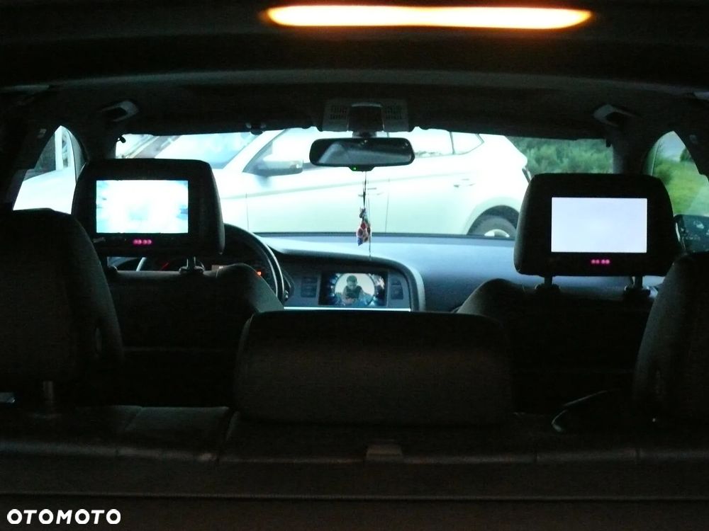 Audi A6 Avant - 26