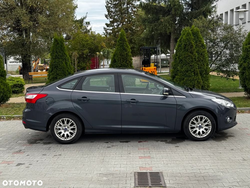 Ford Focus 1.6 EcoBoost Titanium - 2
