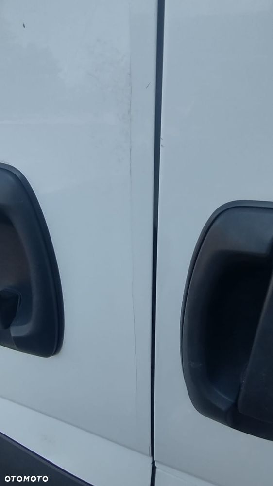 Iveco DAILY 35S14 A8V 16m3 Automat L4H2 mały przebieg - 14