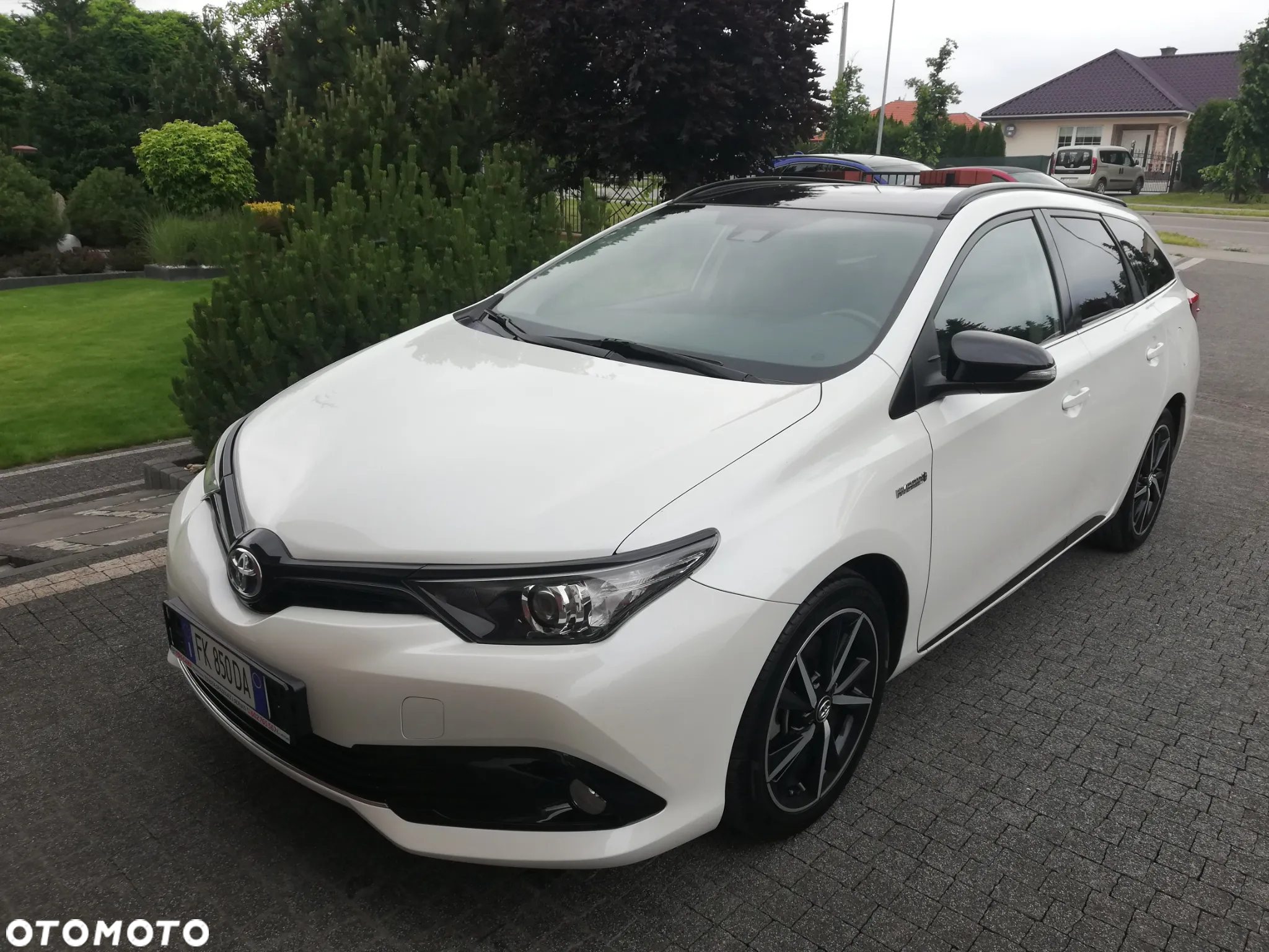 Toyota Auris - 5