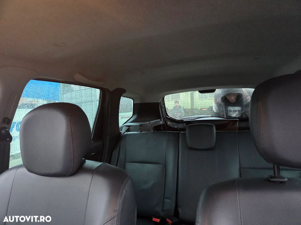 Dacia Duster 1.6 4x2 Prestige - 10