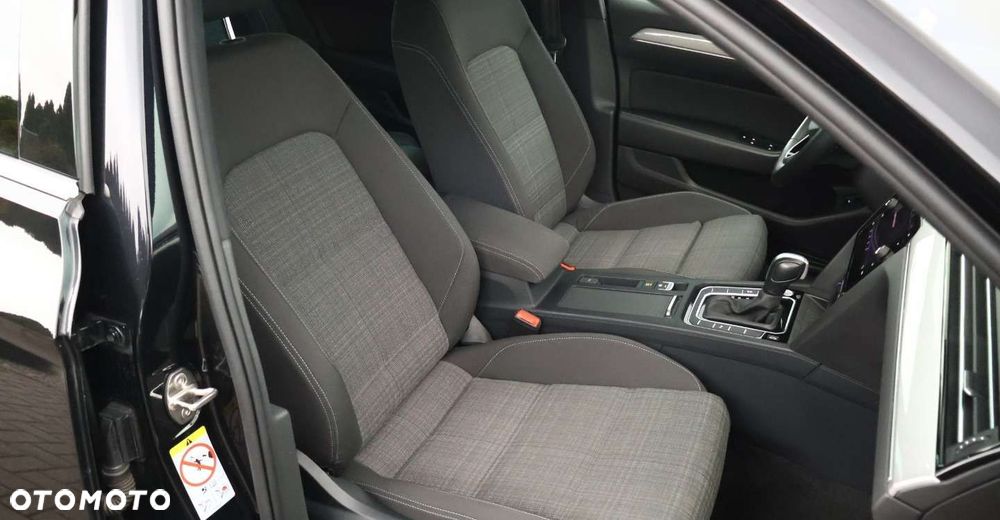 Volkswagen Passat Variant - 18