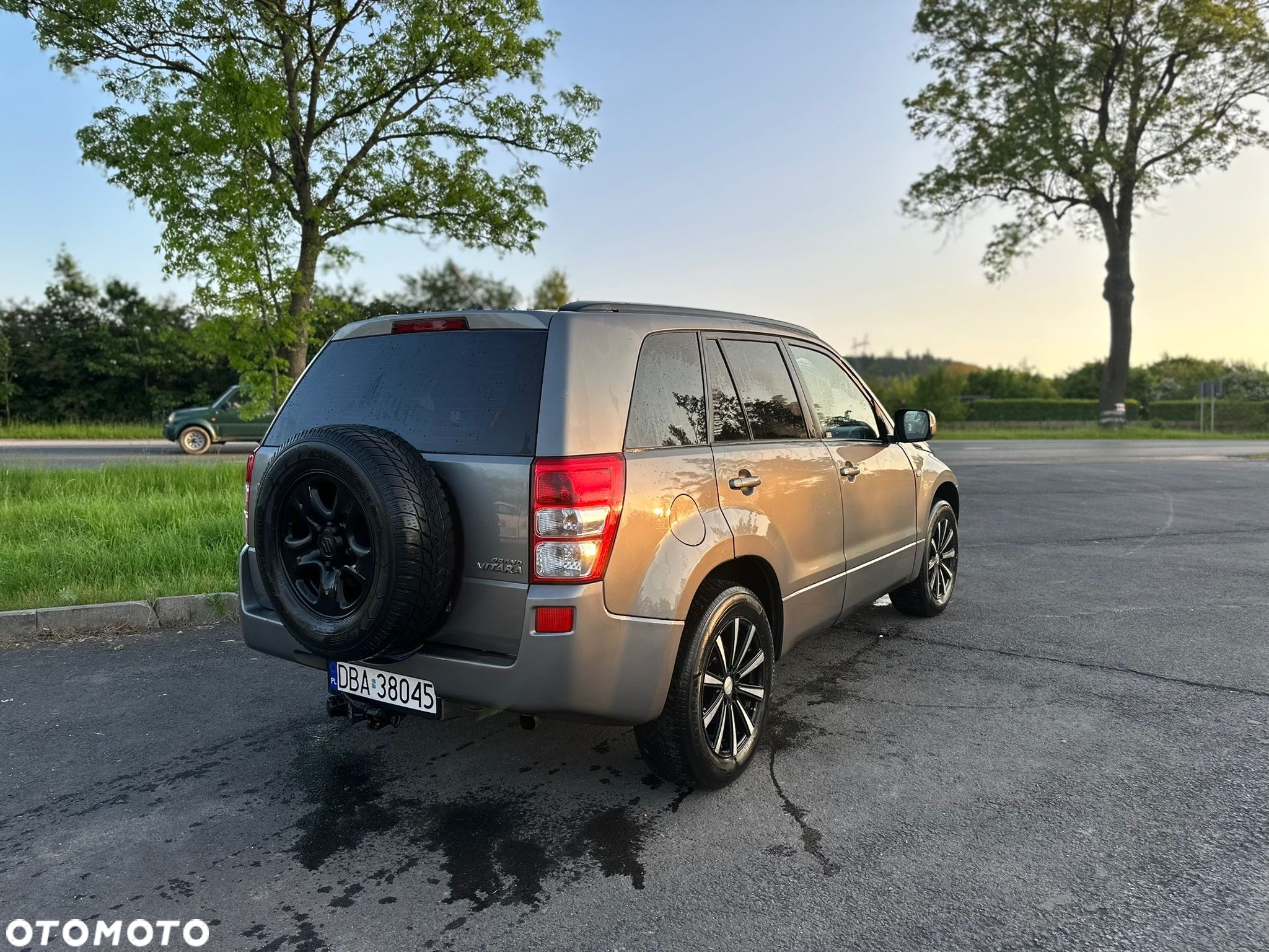 Suzuki Grand Vitara 2.0 - 11