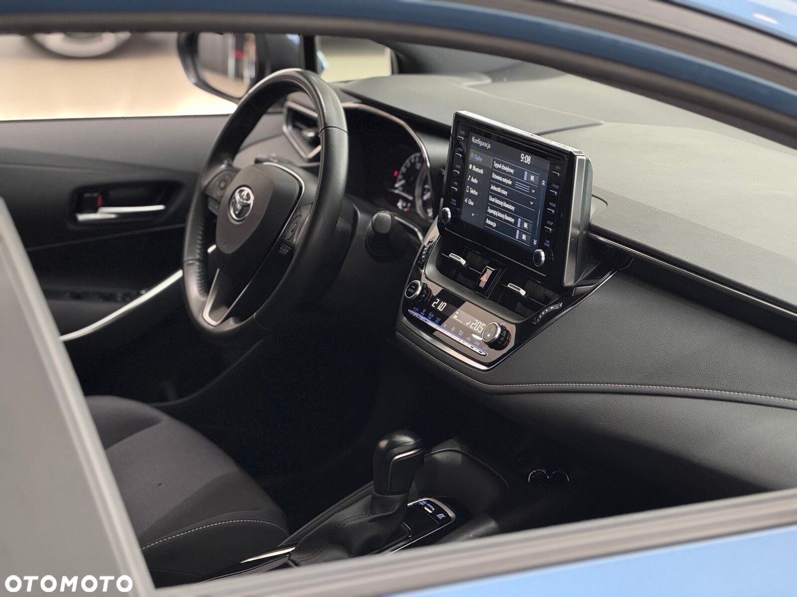 Toyota Corolla - 38