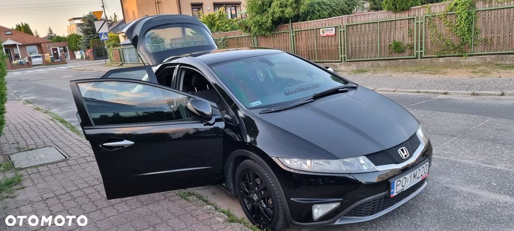 Honda Civic 1.8 Sport - 19