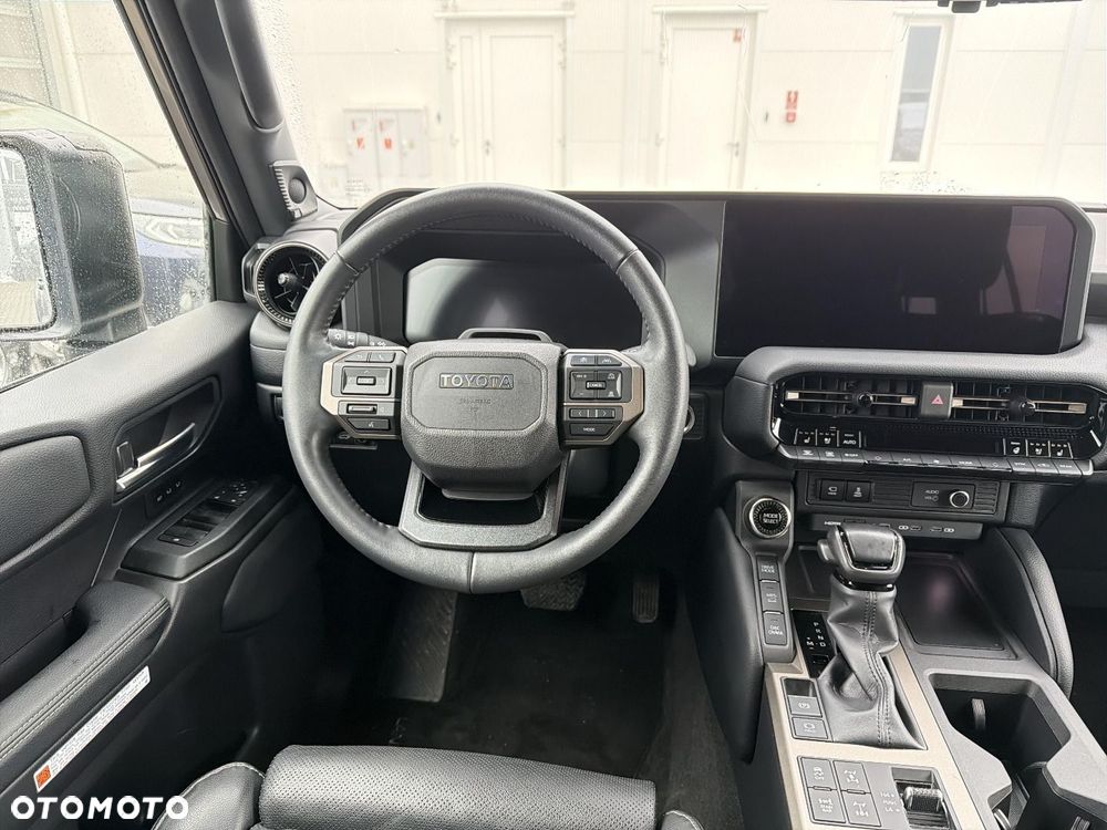 Toyota Land Cruiser LC 2.8 D-4D Executive - 11