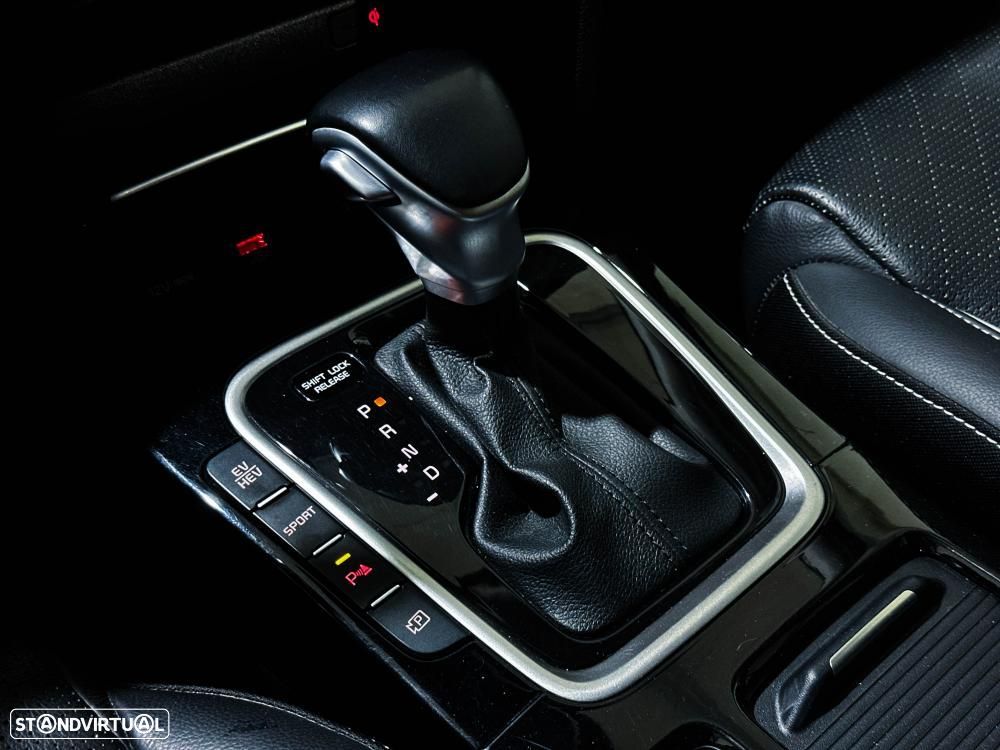 Kia Ceed 1.5 T-GDI DCT7 OPF GT Line - 32
