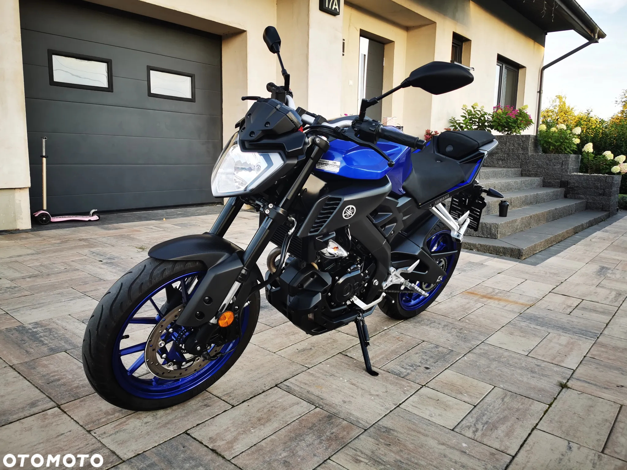 Yamaha MT - 4
