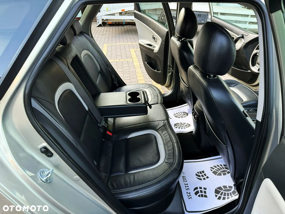 Kia Ceed 1.6 GDI Edition 7 - 32
