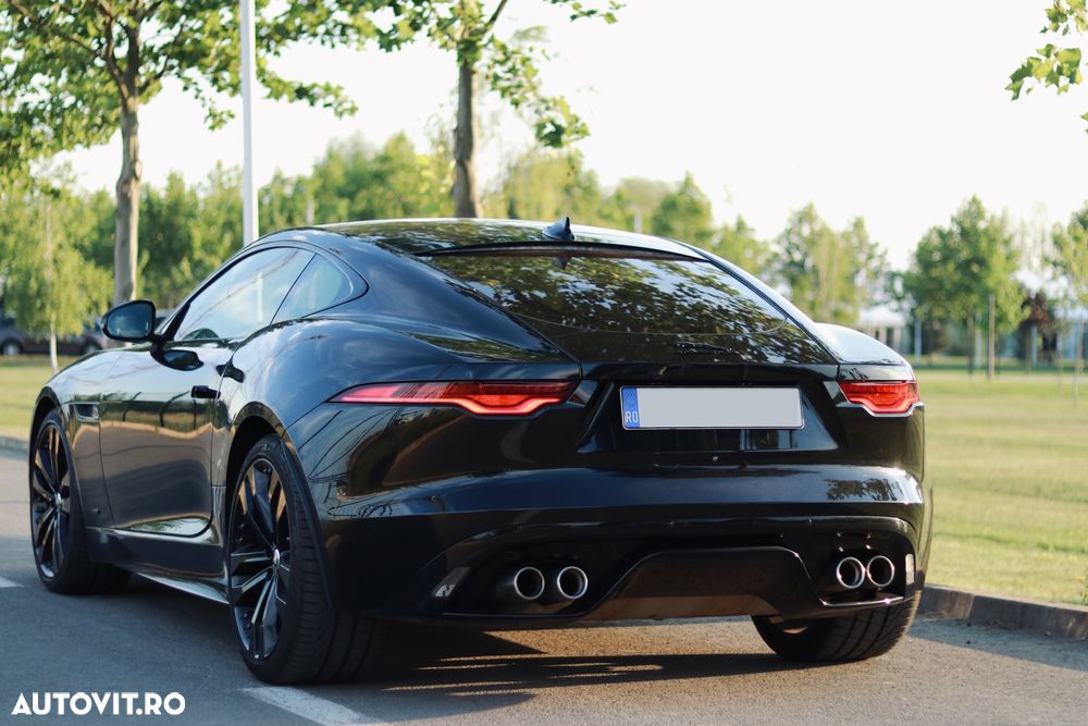 Jaguar F-Type - 10